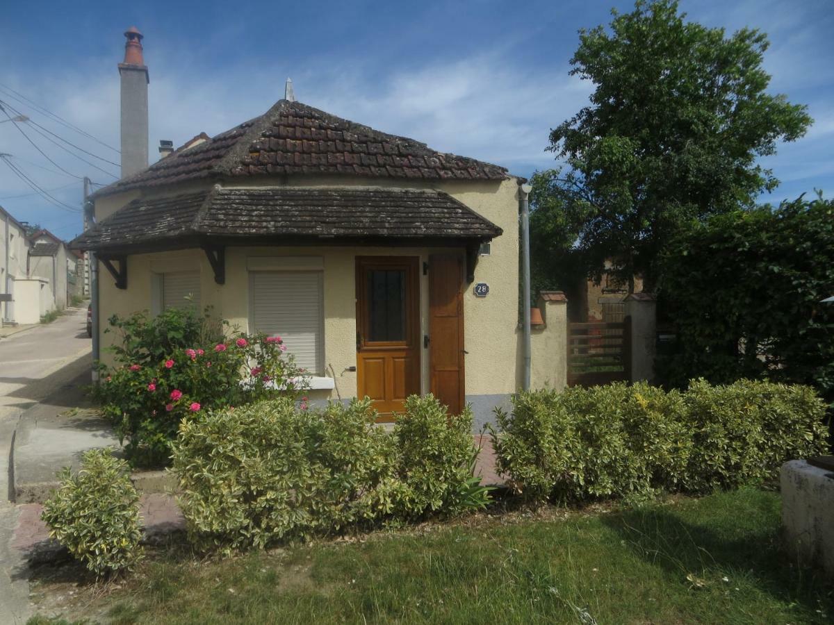 Charmante Maison Pres De Vezelay Voutenay-sur-Cure Екстер'єр фото